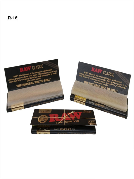 Raw classic black rolling paper 1 1/4